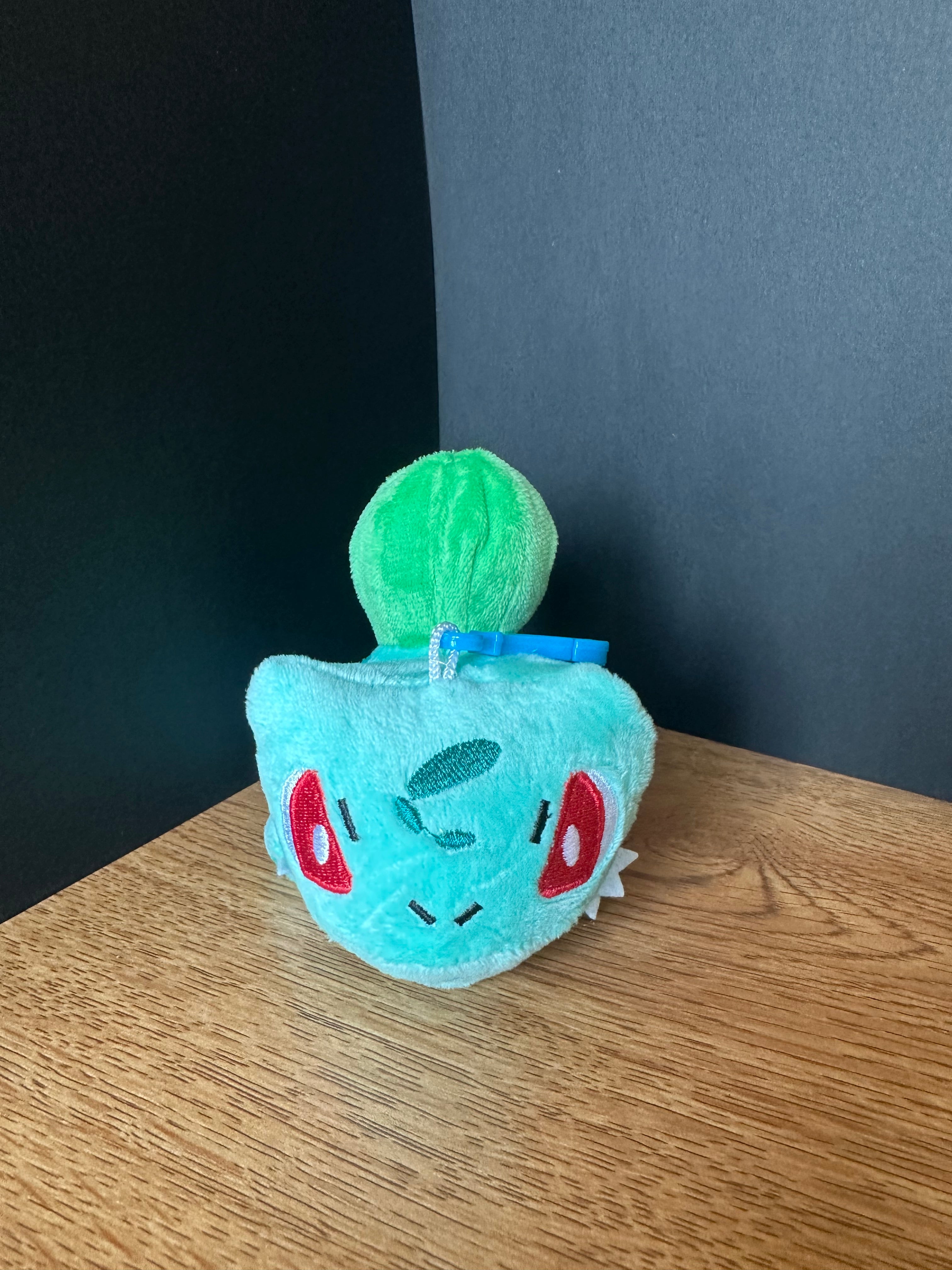 Pokemon Cute Small Bulbasaur 4’ Backpack Plush Key Chain